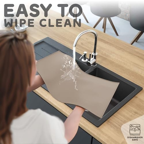 Dog Food Mat 28x18 Raised Edges Dogs Mat for Food and Water Prevent Spill (28" x 18" / Cookie)