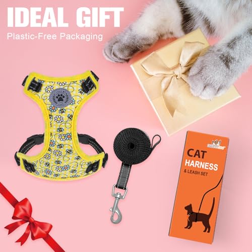 Cat Harness and Leash Set (Bee Yellow / S (Chest: 11 - 16"))