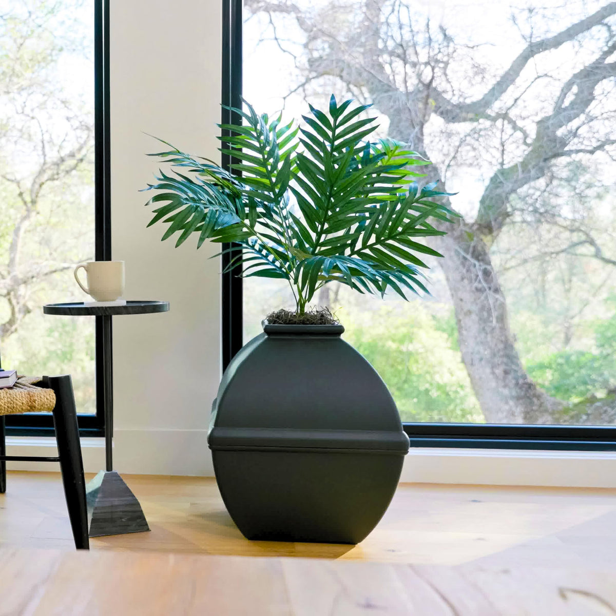 Courtyard Hidden Litter Box Planter (Black Suede)