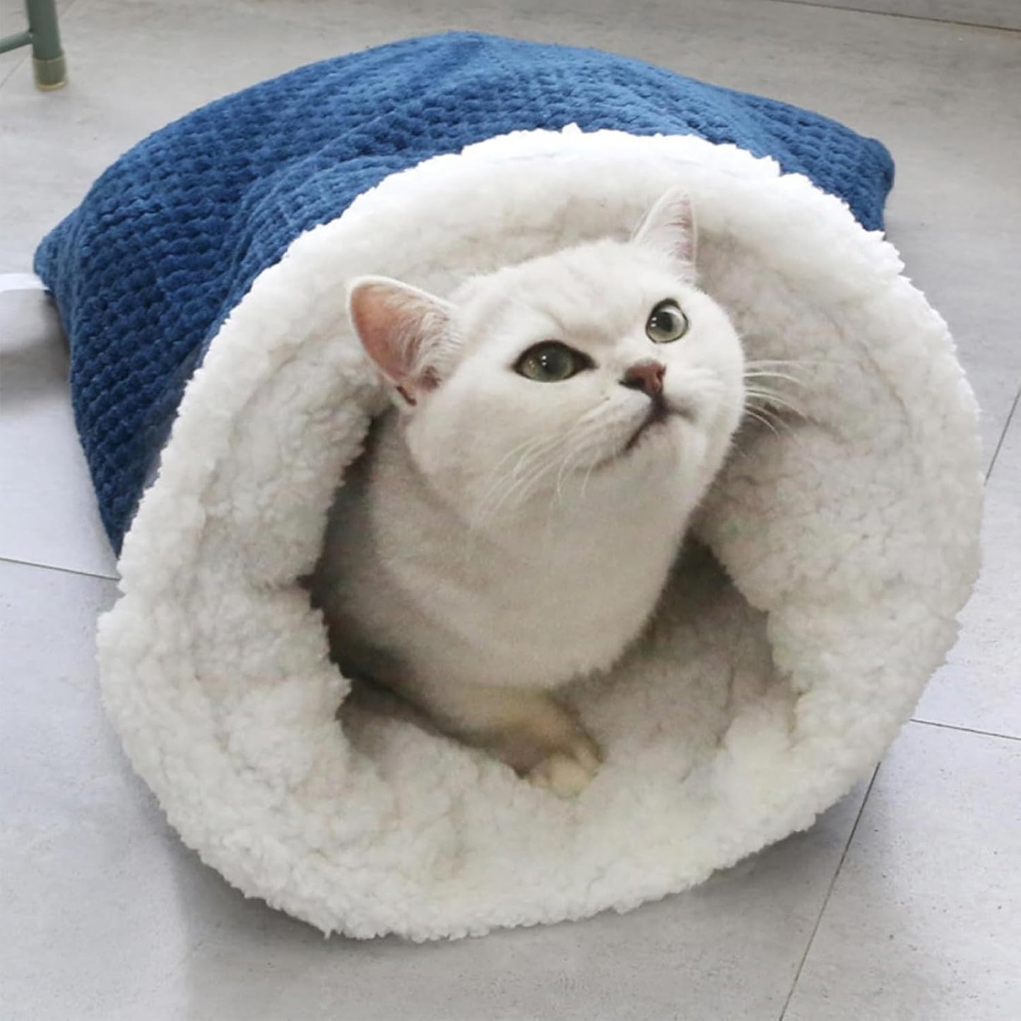 Cat Sleeping Bag for Indoor Cats - Cozy Winter Bed Cave, Warm and Soft Fluffy Washable Blanket (A) - Pet Explorer