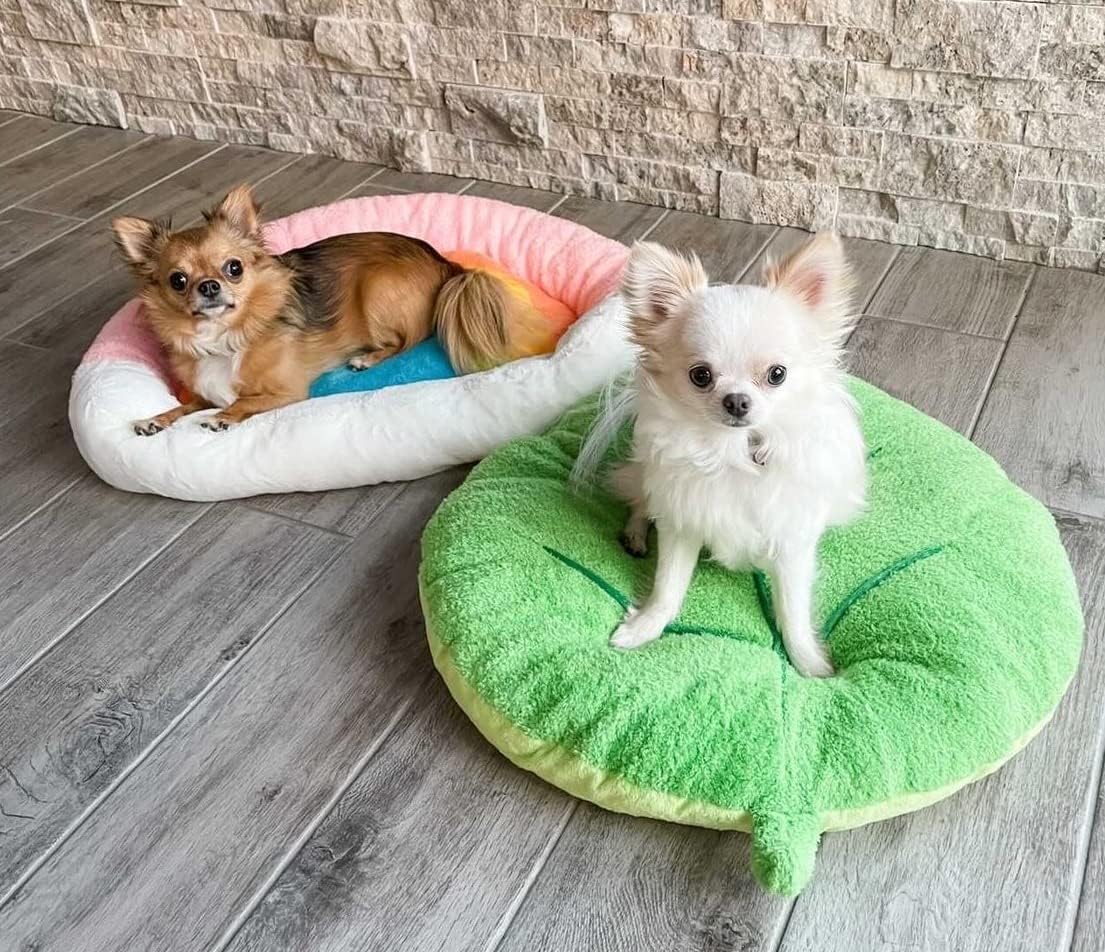 TONBO Soft Plush Extra Small Cute and Cozy Leaf Dog Cat Bed, Washer and Dryer Friendly (Leaf) - Pet Explorer