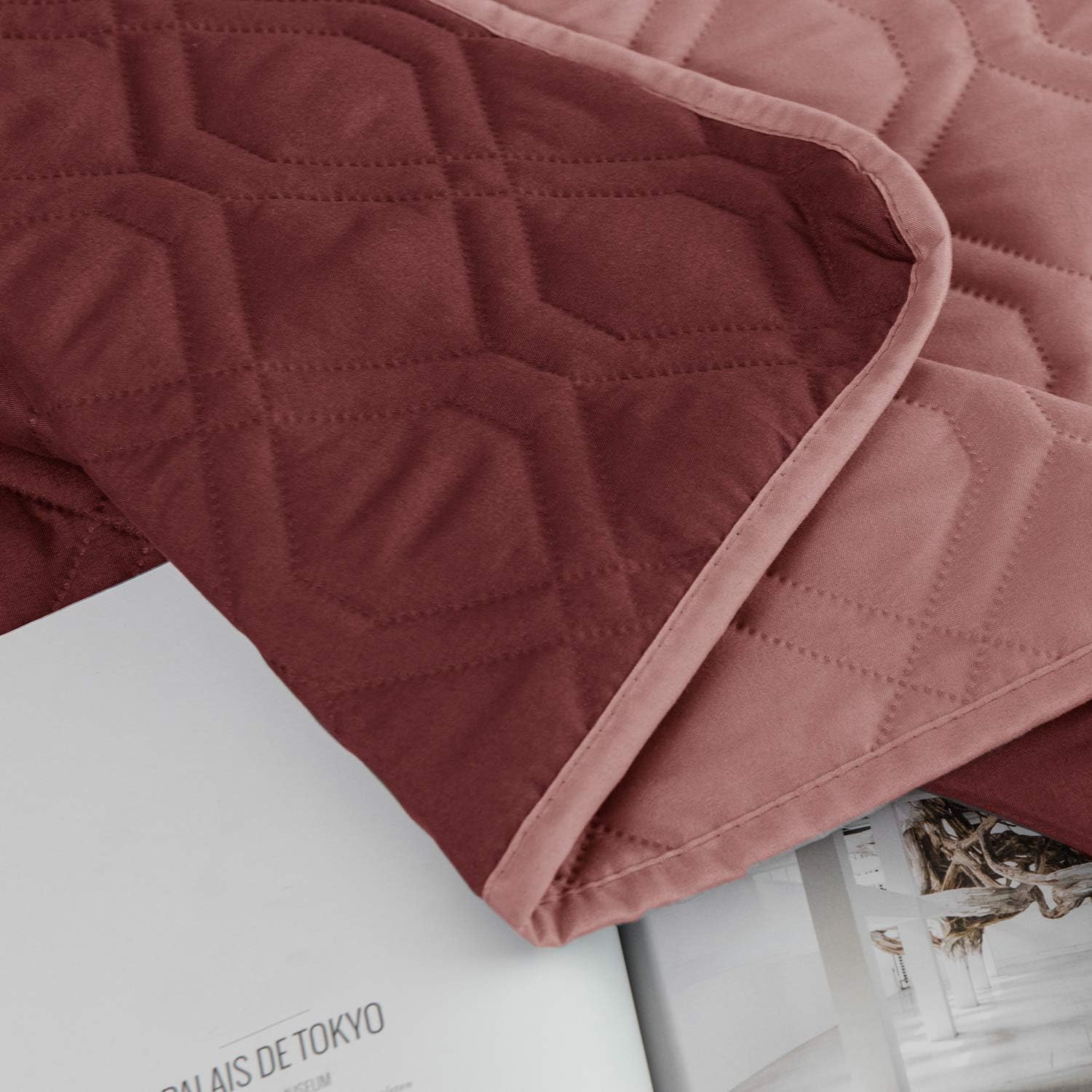 Ameritex Waterproof Dog Bed Cover Pet Blanket for Furniture Bed Couch Sofa Reversible - Pet Explorer