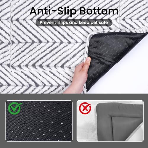 Dog Crate Pad Washable Cat Dog Bed for Crate Flat Pet Kennel Mat (24''L x 18''W x 1.5''Th / V: Chevron Grey)
