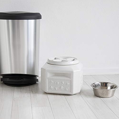 Vittles Vault Airtight Pet Food Storage Container (15 Pounds)