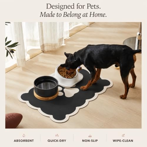Scalloped Dog Feeding Mat (Classic / 22"L x 17"W)