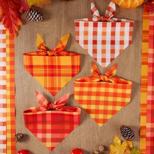 100 Pcs Fall Plaid Dog Bandanas Bulk (Fall Plaid / 19.7 x 13.8 x 13.8 Inch)