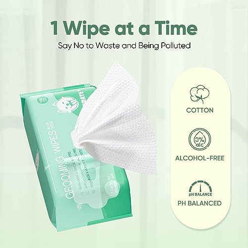Pet Wipes for Dogs & Cats (3 Packs-300 counts)