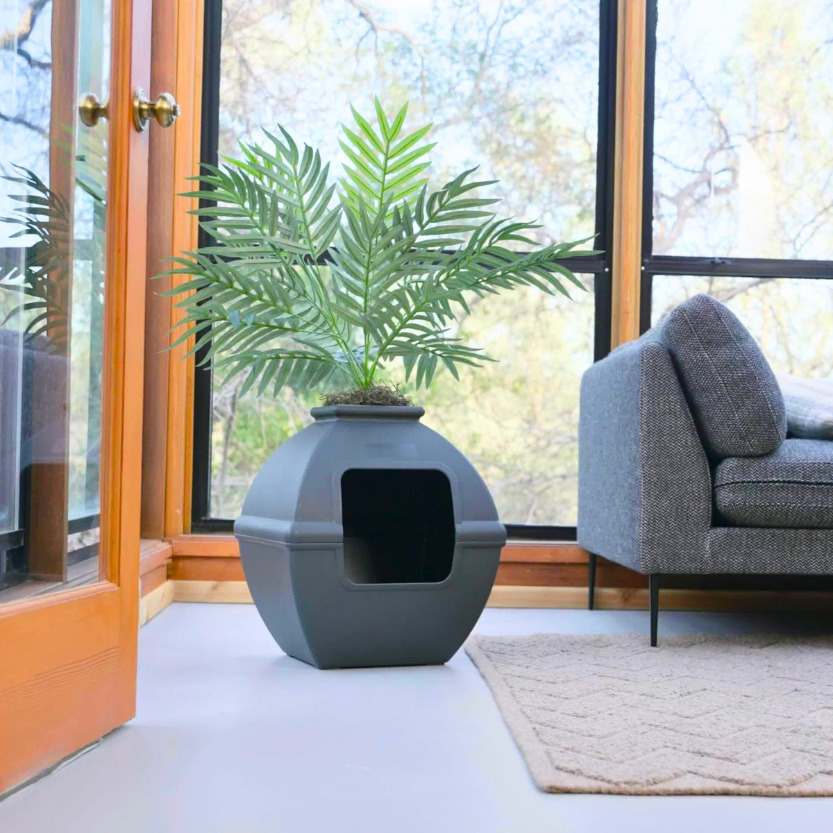 Courtyard Hidden Litter Box Planter (Black Suede)