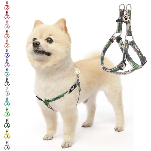 No Pull Dog Harness Medium Sized Step (Camouflage Green / Medium)