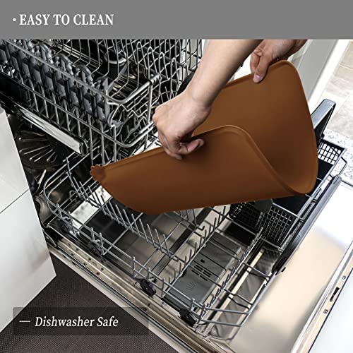 Silicone Pet Feeding Mat (Brown / 32" x 24")