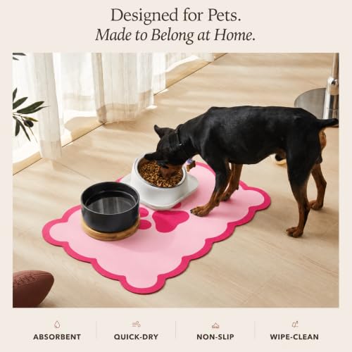 Scalloped Dog Feeding Mat (Coral / 19"L x 14"W)