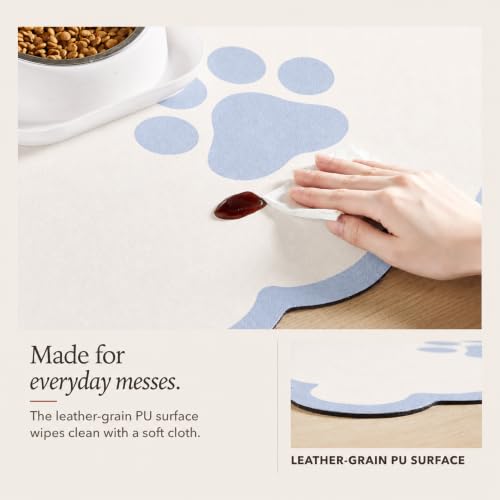 Scalloped Dog Feeding Mat (Blue / 19"L x 14"W)