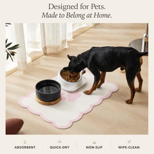 Scalloped Dog Feeding Mat (Pink / 22"L x 17"W)