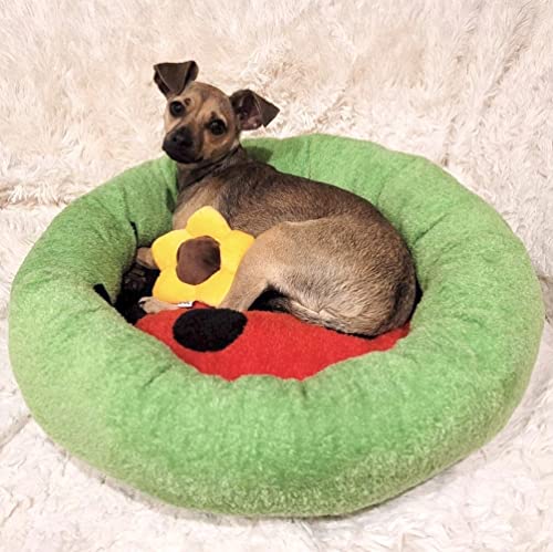 Soft Plush Small Cute and Cozy Nature Dog Cat Bed (Ladybug)