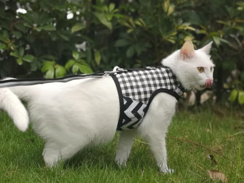 Cat Harness and Leash Set Escape Proof (Black Plaid / S 4-6 lbs)