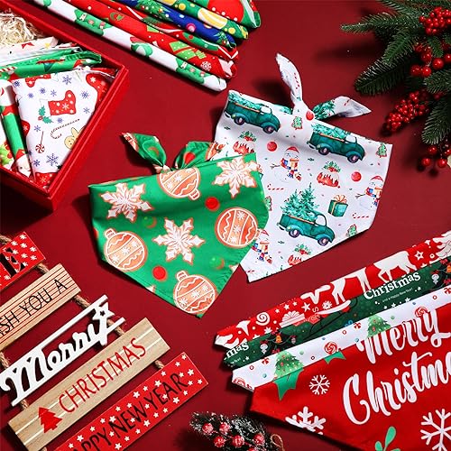 50 Pcs Christmas Dog Bandanas Bulk (Christmas / 31.5 x 21.7 x 21.7")