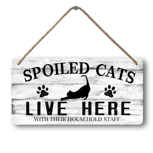 Spoiled Cats & Staff Welcome Sign (008)