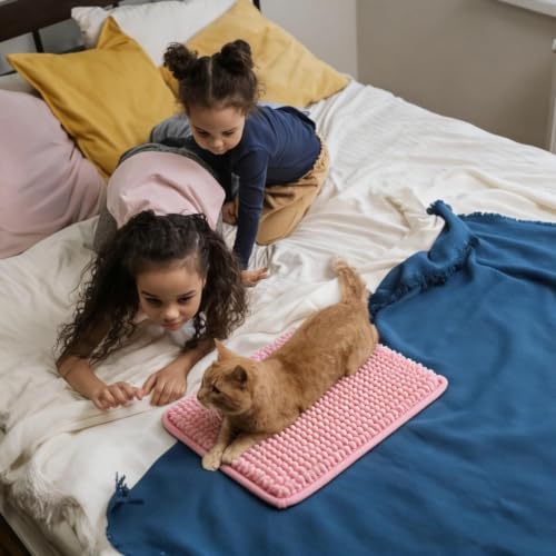 8 Pcs Guinea Pig Liner Washable Rabbit Cage Liner 16x12 Inch Guinea Pig Fleece Mats Reusable Bedding Pee Pads for Small Animals (Pink)