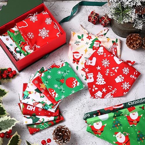 200 Pcs Christmas Dog Bandanas Bulk (Red, Green / Christmas)