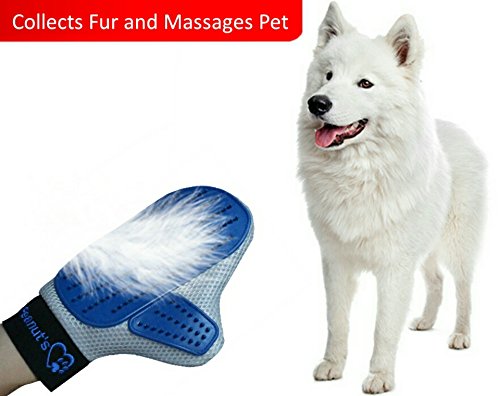 Mr. Peanut’s Pet Grooming Glove (One Size Fits All)