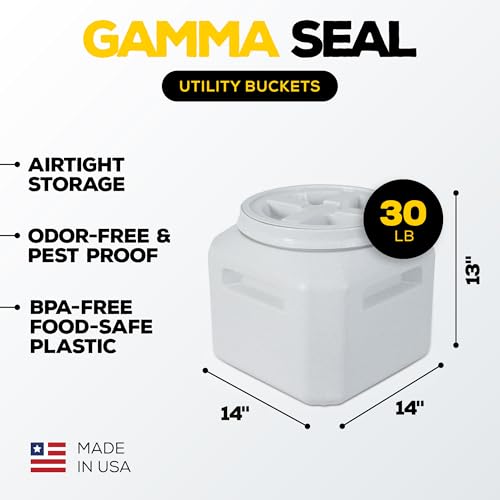 Vittles Vault Airtight Pet Food Storage Container + Scoop (30 Pounds)