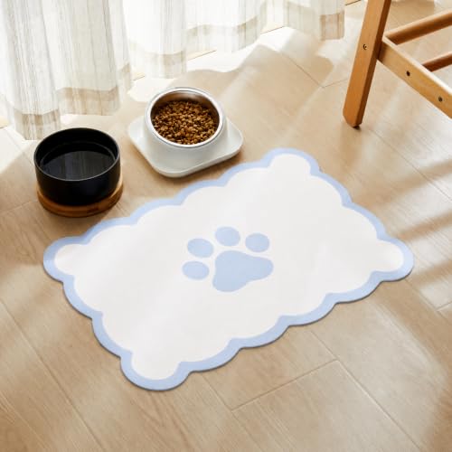 Scalloped Dog Feeding Mat (Blue / 19"L x 14"W)