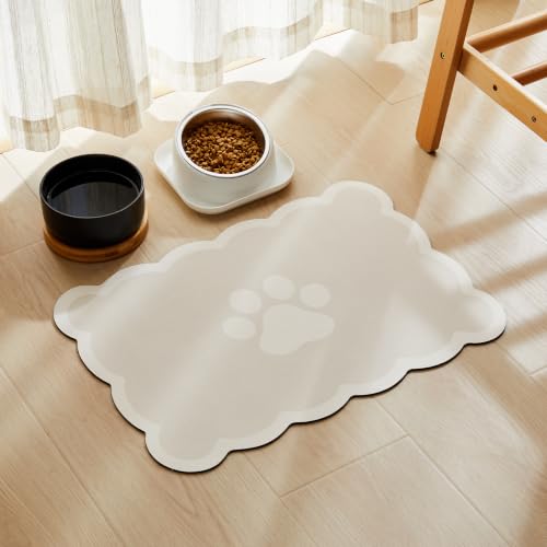 Scalloped Dog Feeding Mat (Khaki / 22"L x 17"W)