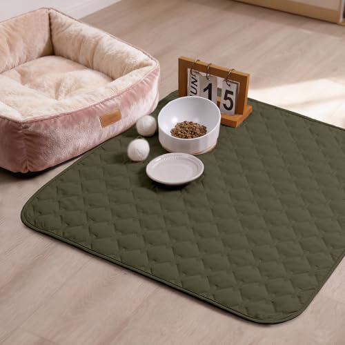 100% Double Sided Waterproof Dog Blanket Soft Pet Bed Cover Reversible Protect Furniture Couch Sofa Car for Puppy Large Dog Cat (30x30 Inch (Pack of 1) / Dark Olive/Light Olive)