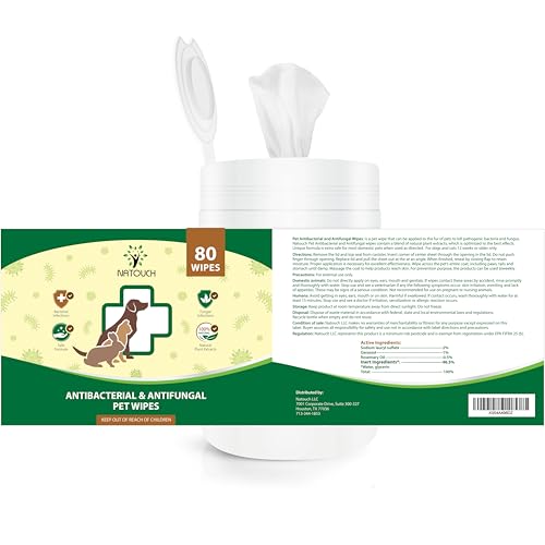 Antifungal and Antibacterial All Natural Wipes for Dogs & Cats