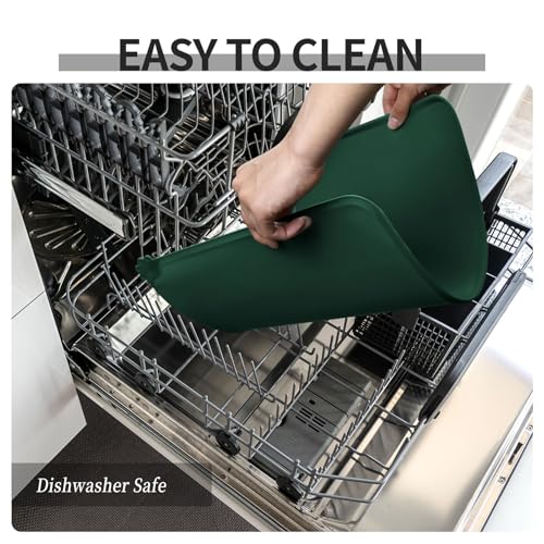 Silicone Pet Feeding Mat (Hunter Green / 28" x 18")