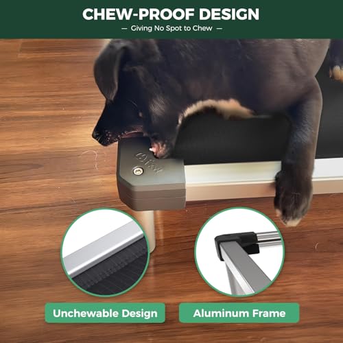 TitanNest Padded Chew (Black / Small Dog (35.0"L x 22.0"W x 4.5"H))