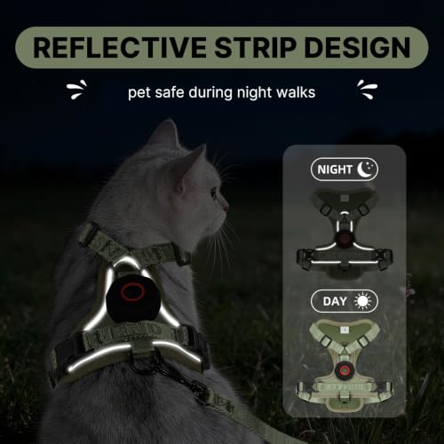 Cat Harness Leash Set with AirTag Holder (Green for Airtag / S)