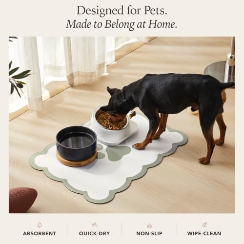 Scalloped Dog Feeding Mat (Sage / 22"L x 17"W)